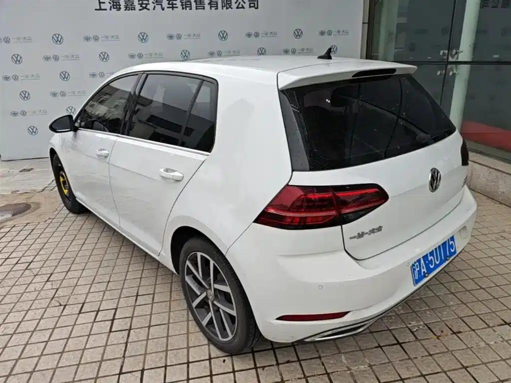 2020 Golf 280TSI DSG Luxury — миниатюра 9