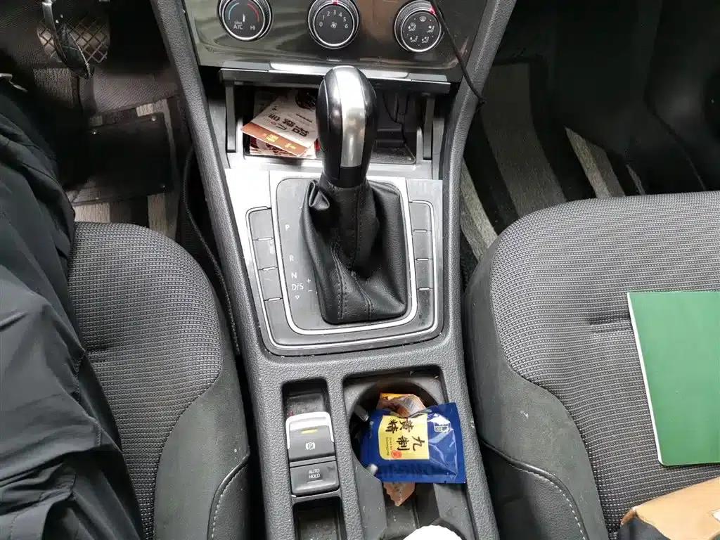 2018 Golf 1.6L Automatic Comfort — миниатюра 11
