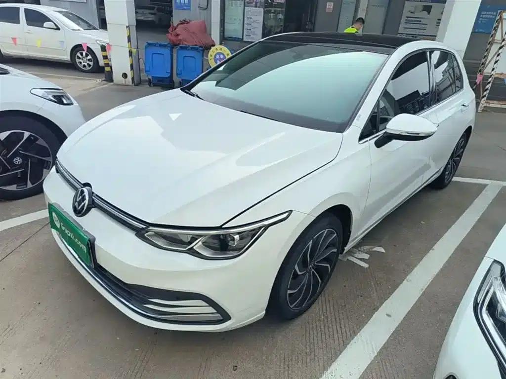 2021 Golf 280TSI DSG Pro — миниатюра 1