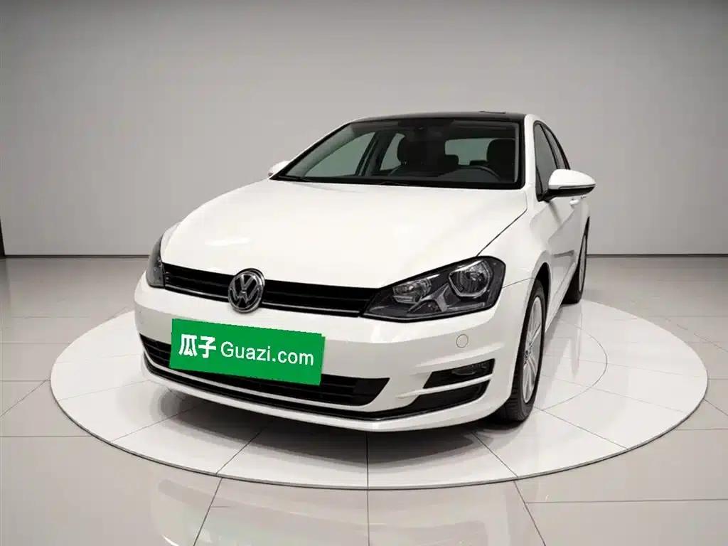 2014 Golf 1.6L Automatic Comfort — миниатюра 1