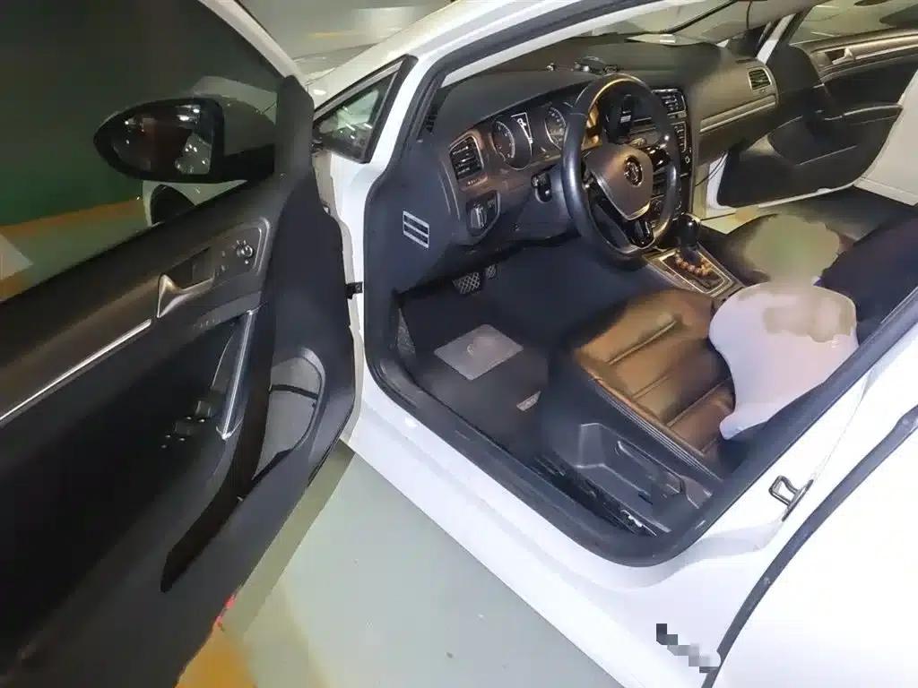 2014 Golf 1.6L Automatic Comfort — миниатюра 14