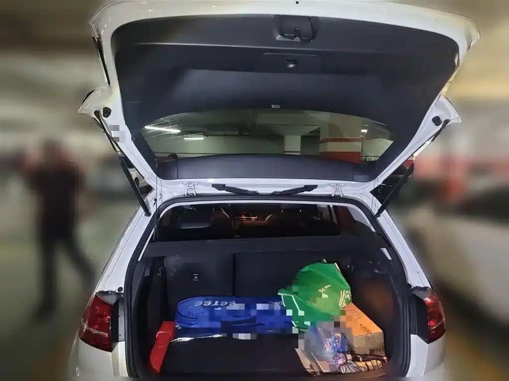 2014 Golf 1.6L Automatic Comfort — миниатюра 10