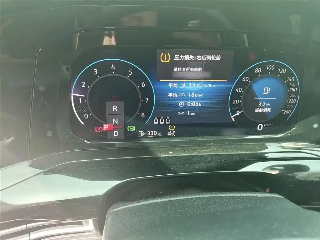 2023 Golf Facelift 280TSI DSG R-Line Lite — миниатюра 4
