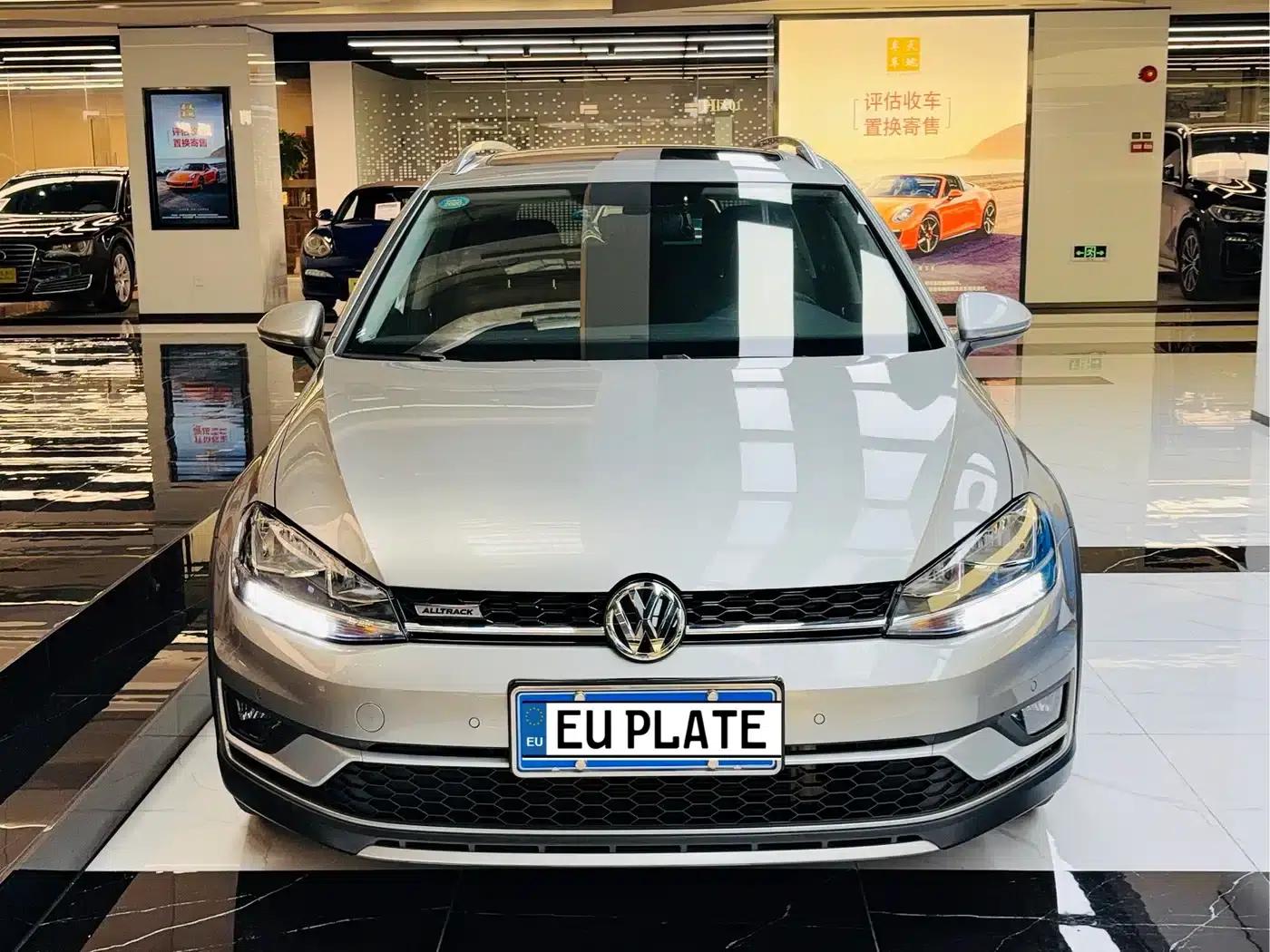 2019 Golf 1.8TSI Touring (Imported) — миниатюра 2
