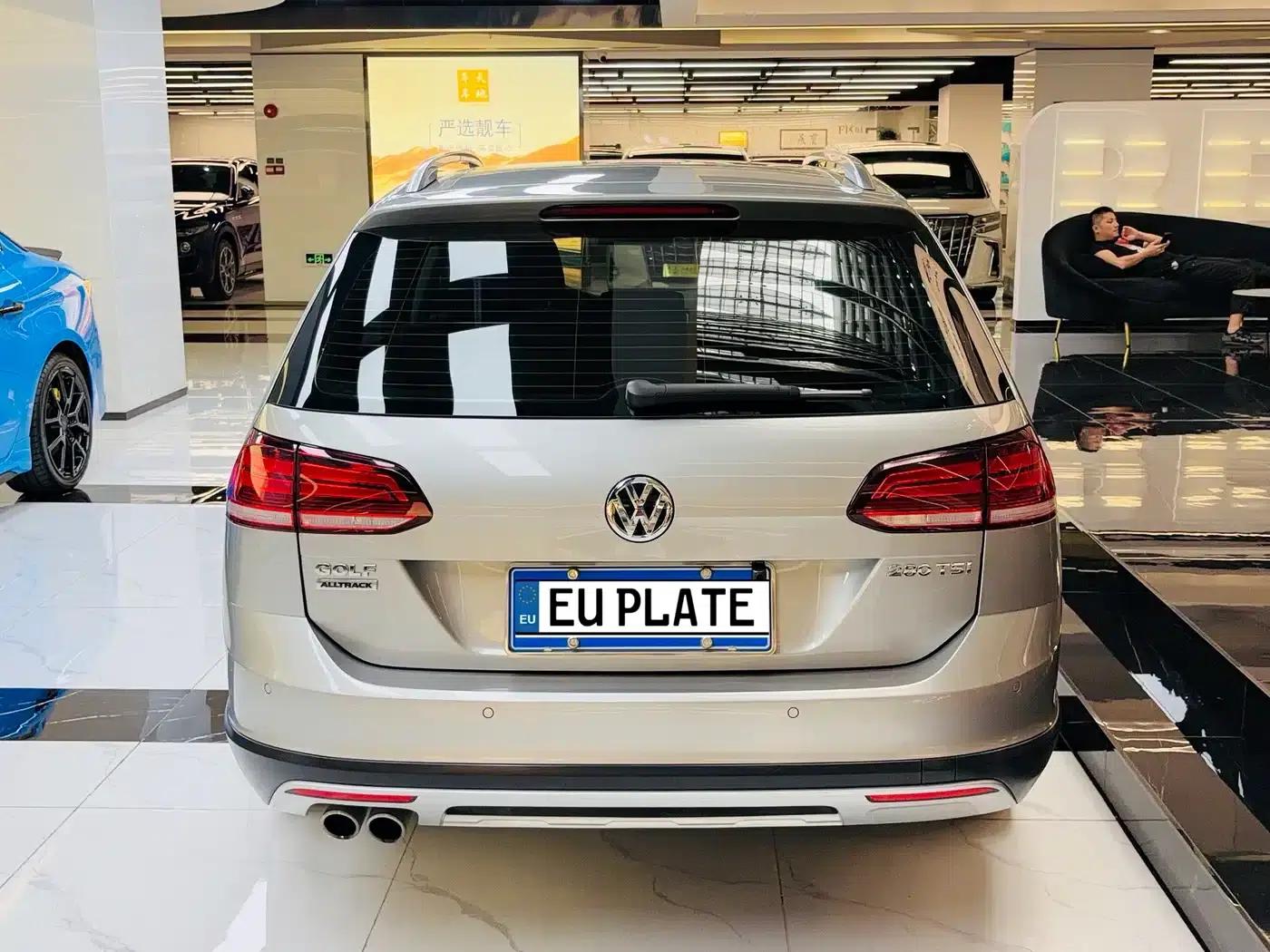 2019 Golf 1.8TSI Touring (Imported) — миниатюра 4