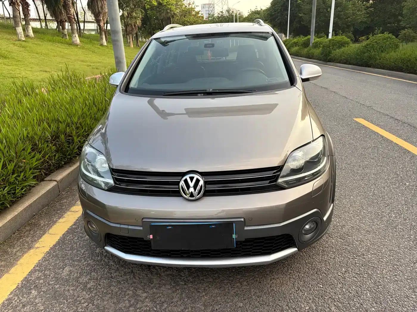 2011 Golf (Imported) 1.4TSI Cross Golf — миниатюра 2
