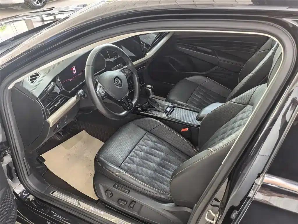 2019 Volkswagen Passat 330TSI Luxury Edition (China VI Emission Standard) — миниатюра 18