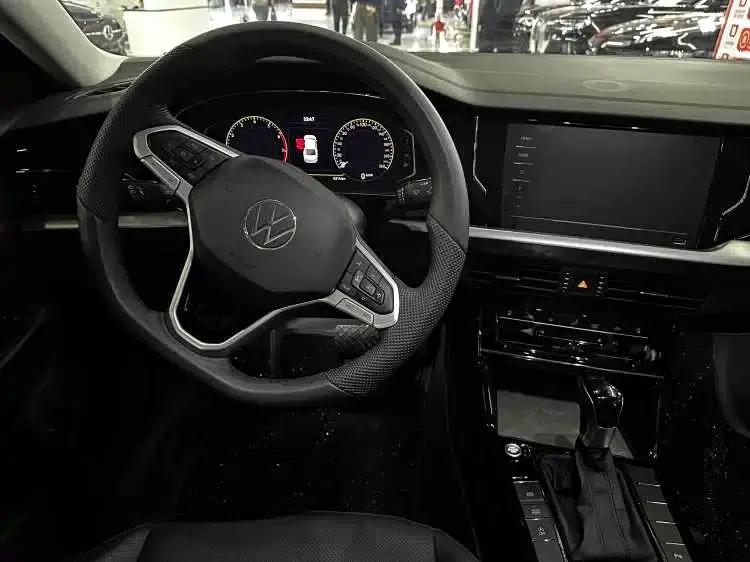 2026 Volkswagen Passat Outstanding Edition 380TSI Starry Sky Dragon Edition — миниатюра 15