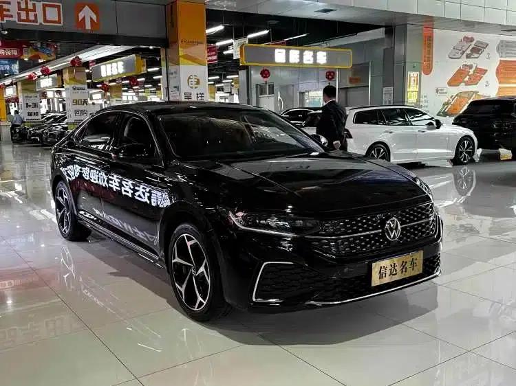 2026 Volkswagen Passat Outstanding Edition 380TSI Starry Sky Dragon Edition — миниатюра 3