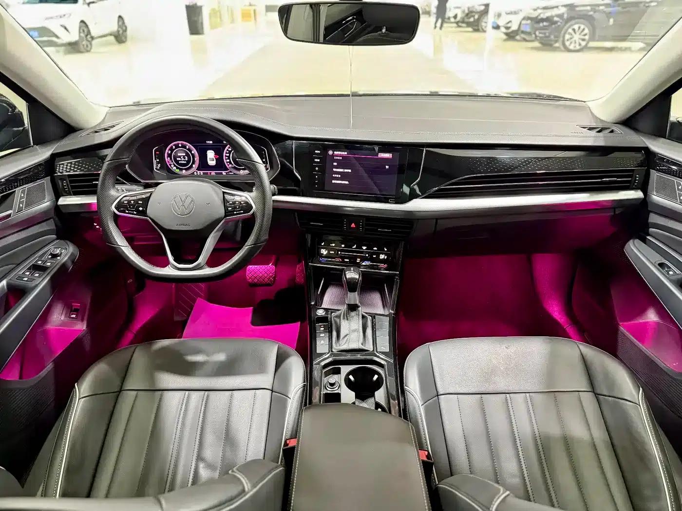2023 Volkswagen Passat 330TSI Starry Sky Elite Edition — миниатюра 6