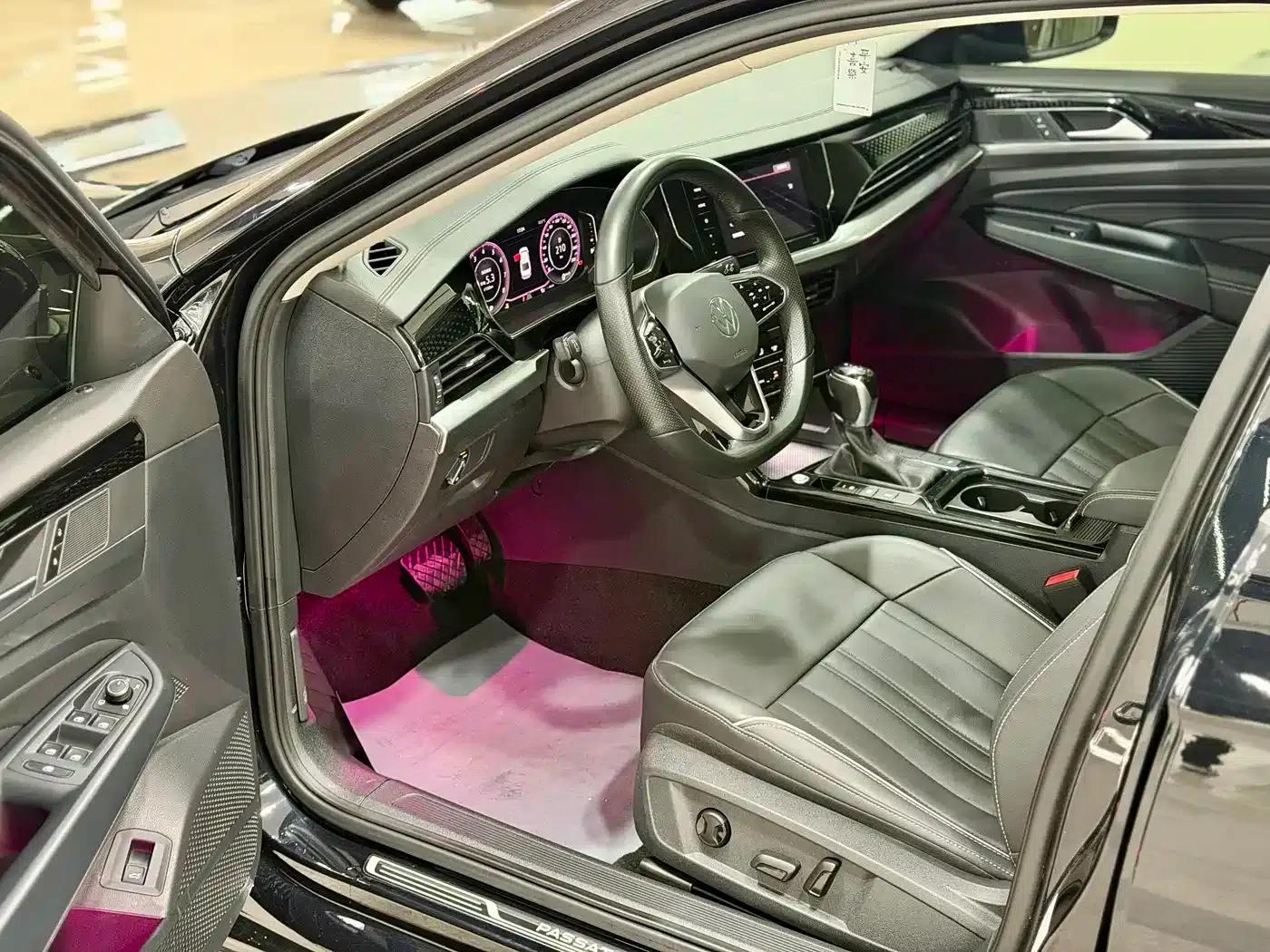 2023 Volkswagen Passat 330TSI Starry Sky Elite Edition — миниатюра 7