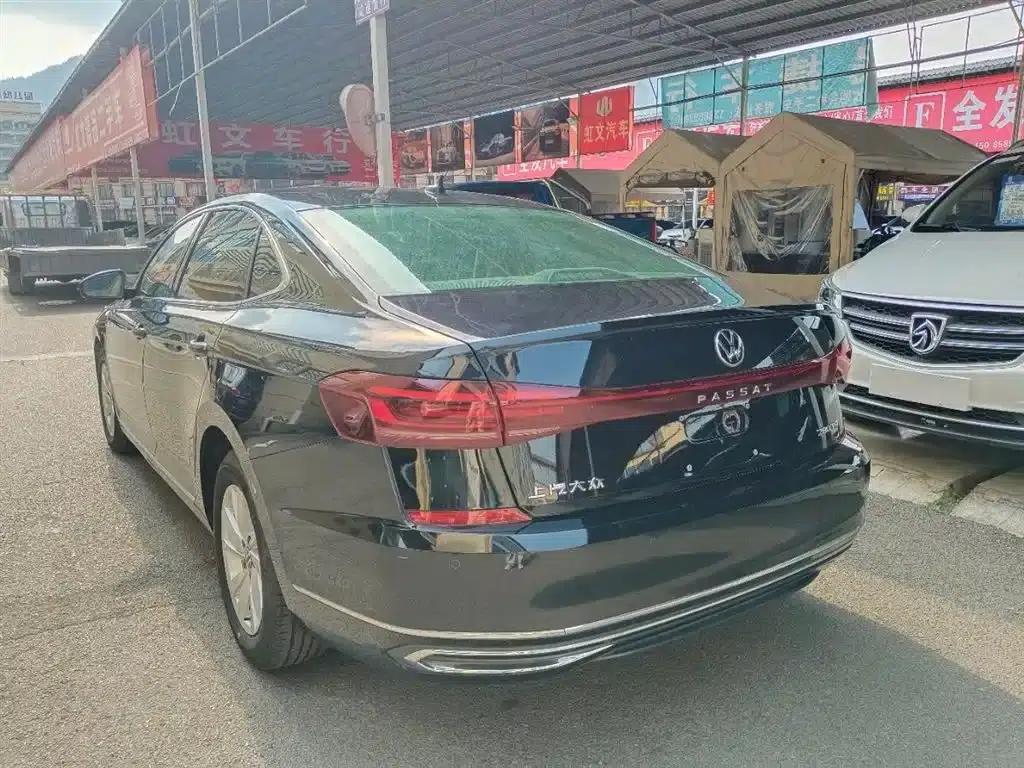 2022 Volkswagen Passat 280TSI Business Edition — миниатюра 2