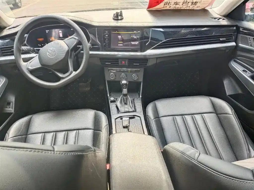 2022 Volkswagen Passat 280TSI Business Edition — миниатюра 3