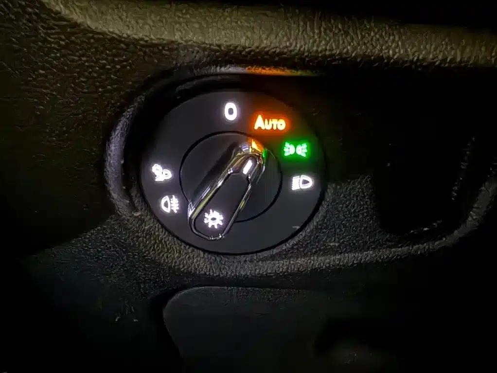 2023 Passat Facelift 280TSI Starry Sky Elite Edition — миниатюра 14