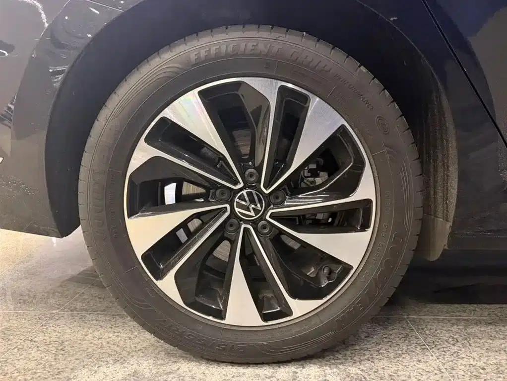 2023 Passat Facelift 280TSI Starry Sky Elite Edition — миниатюра 22