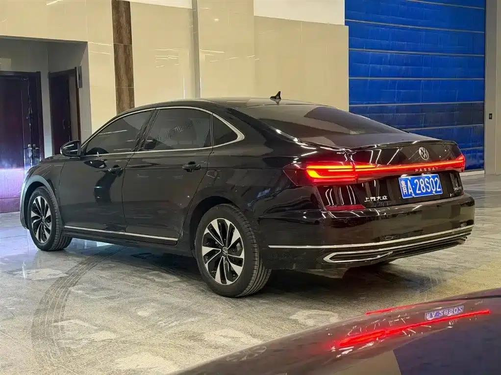 2023 Passat Facelift 280TSI Starry Sky Elite Edition — миниатюра 4