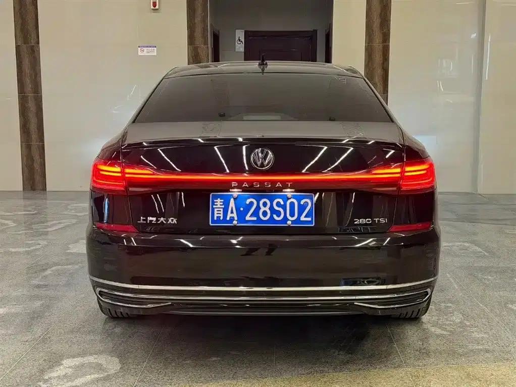 2023 Passat Facelift 280TSI Starry Sky Elite Edition — миниатюра 5