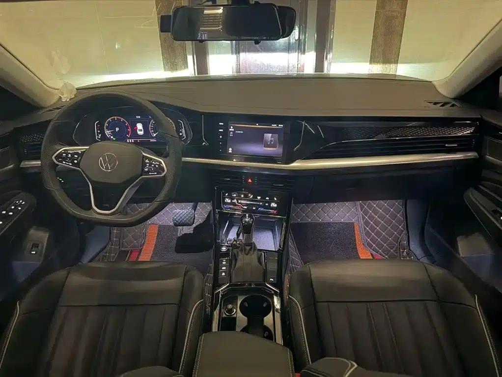 2023 Passat Facelift 280TSI Starry Sky Elite Edition — миниатюра 9