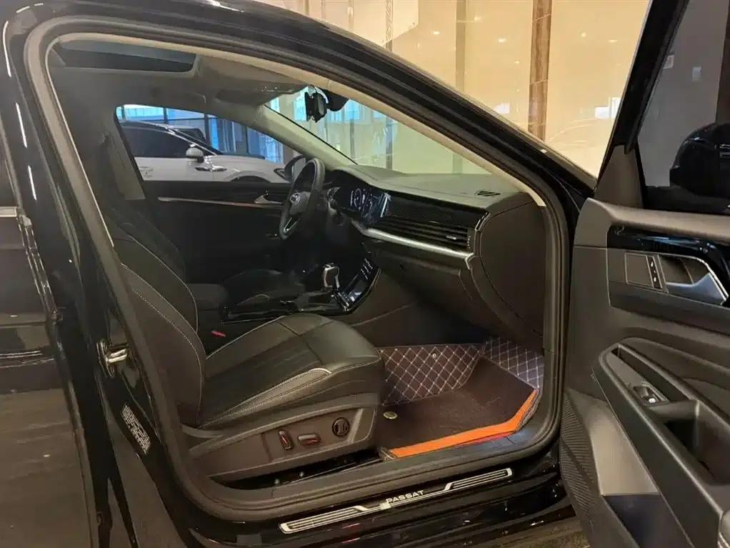 2023 Passat Facelift 280TSI Starry Sky Elite Edition — миниатюра 10