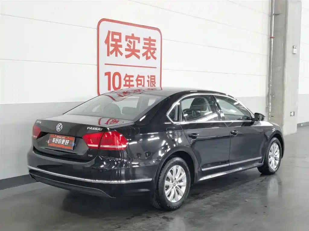 2015 Passat 1.8TSI DSG Premium Edition — миниатюра 2
