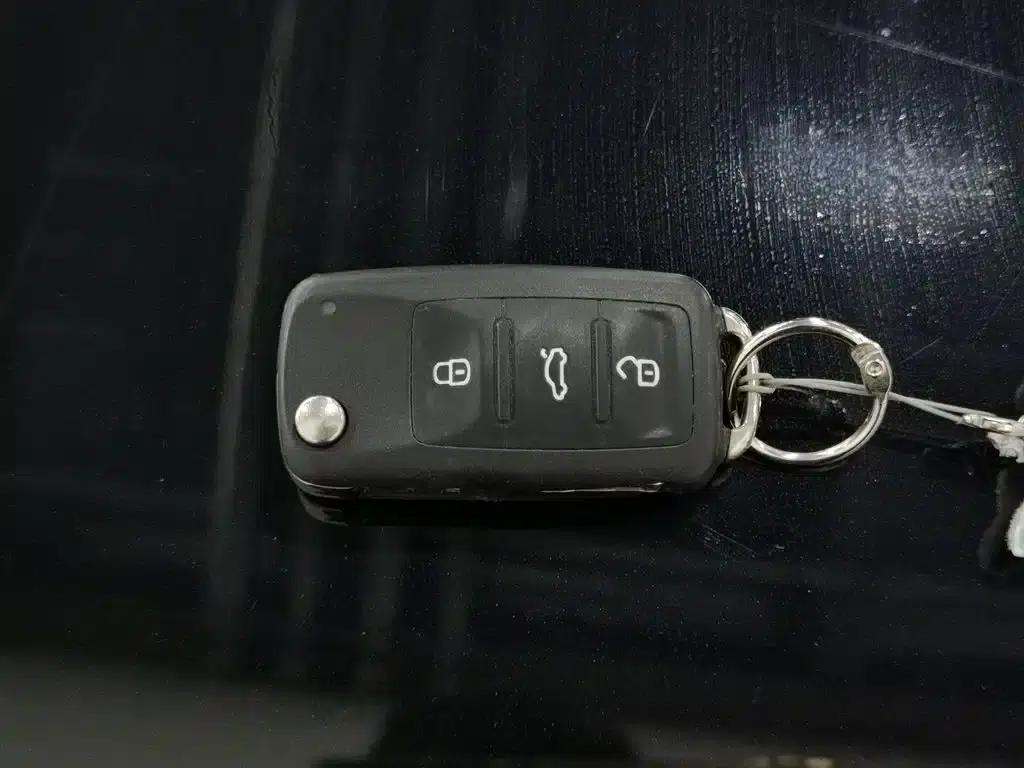 2015 Passat 1.8TSI DSG Premium Edition — миниатюра 19