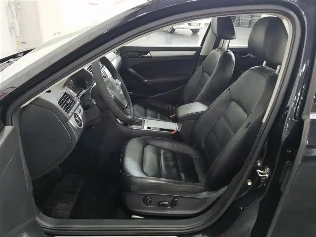 2015 Passat 1.8TSI DSG Premium Edition — миниатюра 10