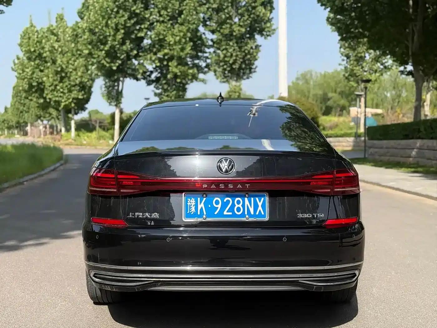 2023 Volkswagen Passat 330TSI Starry Sky Elite Edition — миниатюра 8