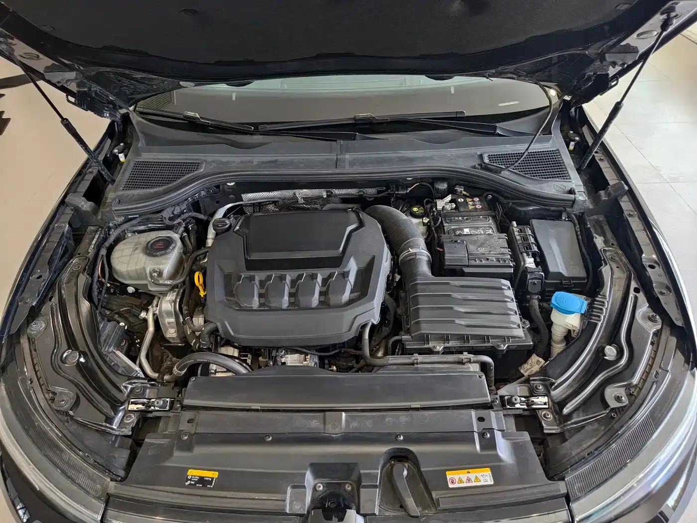 2025 Passat Pro 380TSI Dragon Edition — миниатюра 14