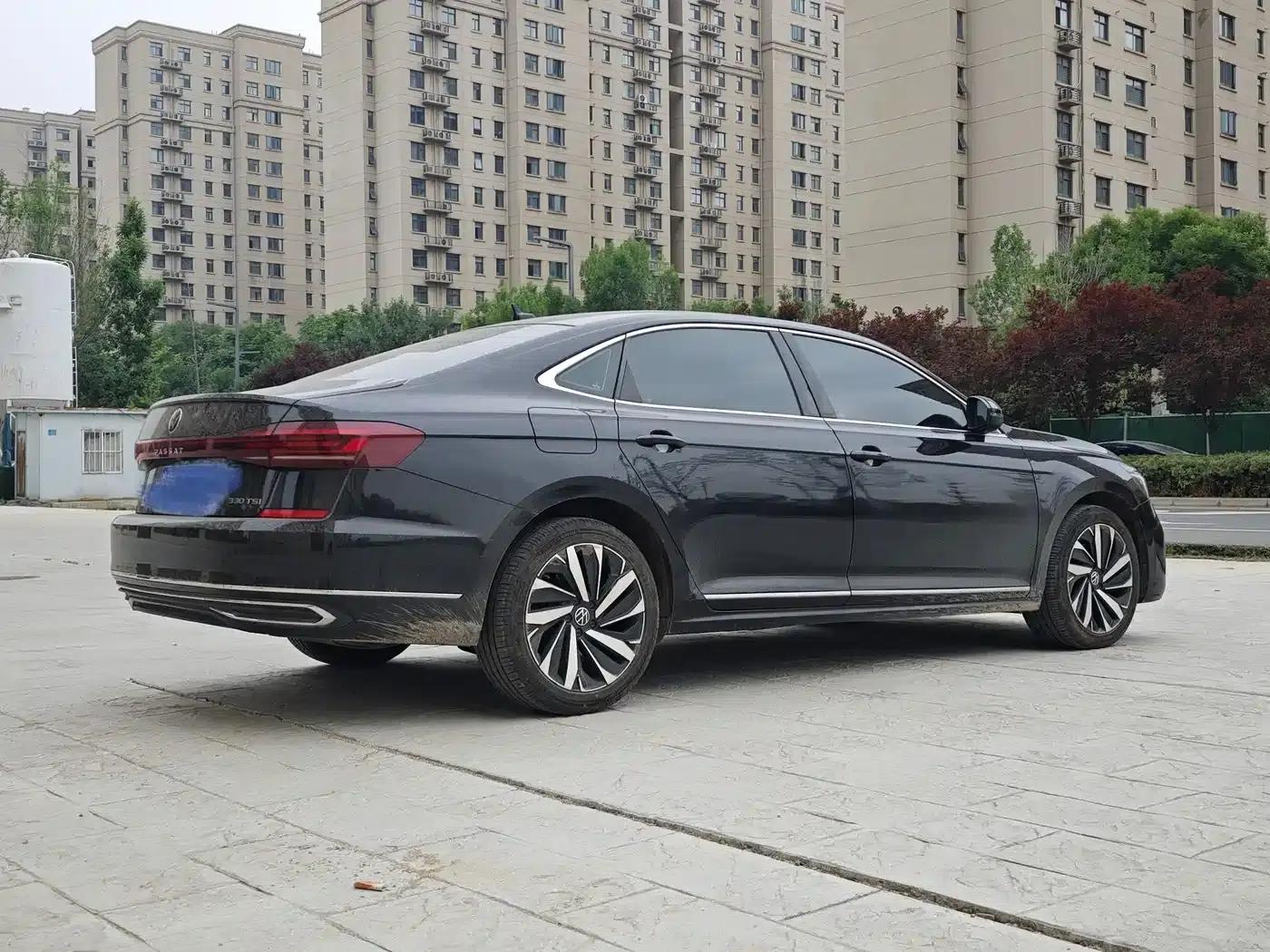 2022 Volkswagen Passat 330TSI Starry Sky Elite Edition — миниатюра 7
