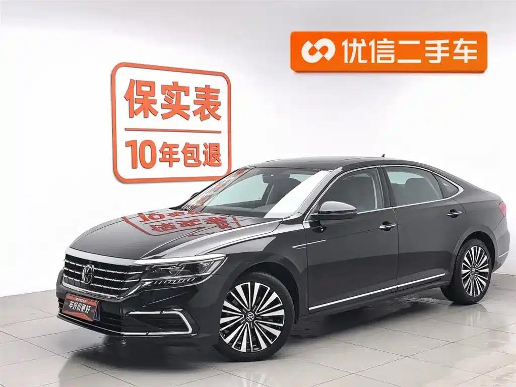 2021 Passat 330TSI Luxury Edition — миниатюра 1