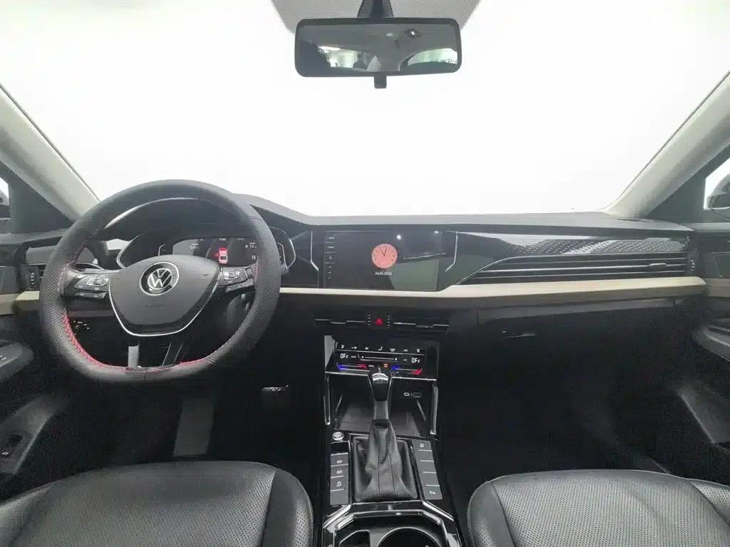 2021 Passat 330TSI Luxury Edition — миниатюра 5