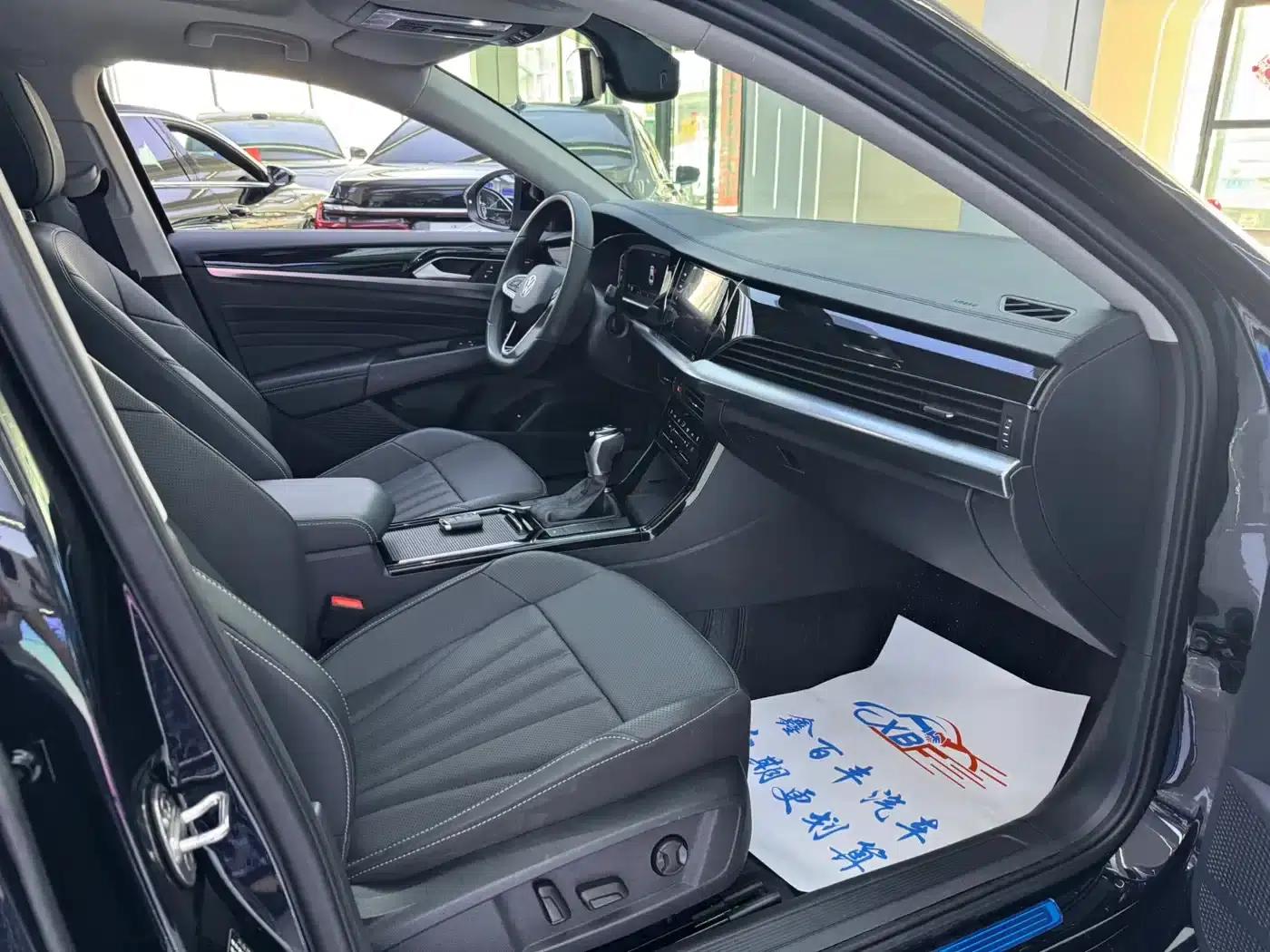 2025 Volkswagen Passat Outstanding Edition 330TSI Starry Sky Elite Edition — миниатюра 6