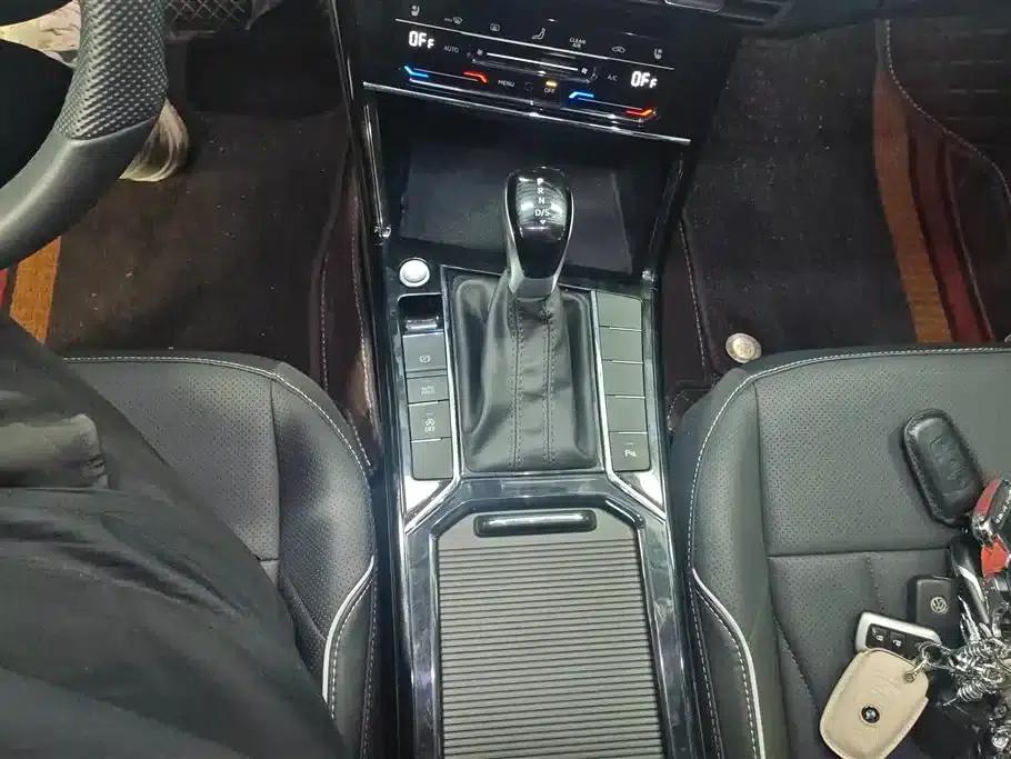 2024 Passat 330TSI Starry Sky Elite Edition — миниатюра 16