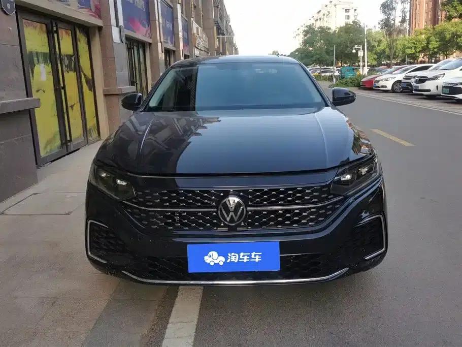 2025 Volkswagen Passat Outstanding Edition 380TSI Starry Sky Dragon Edition — миниатюра 2