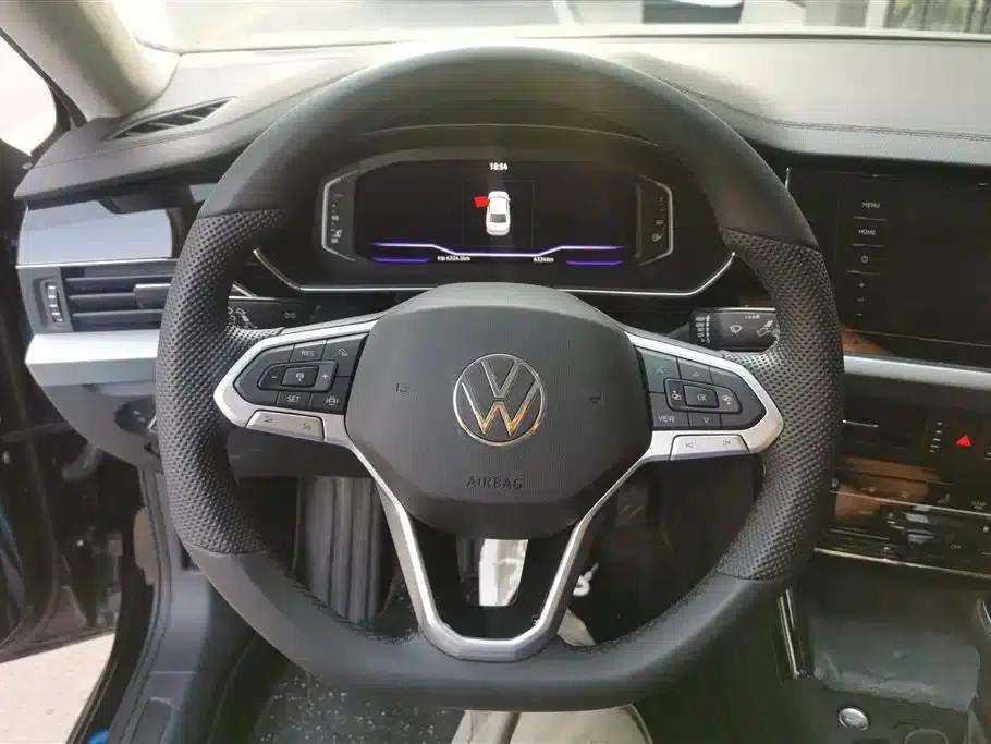 2025 Volkswagen Passat Outstanding Edition 380TSI Starry Sky Dragon Edition — миниатюра 15
