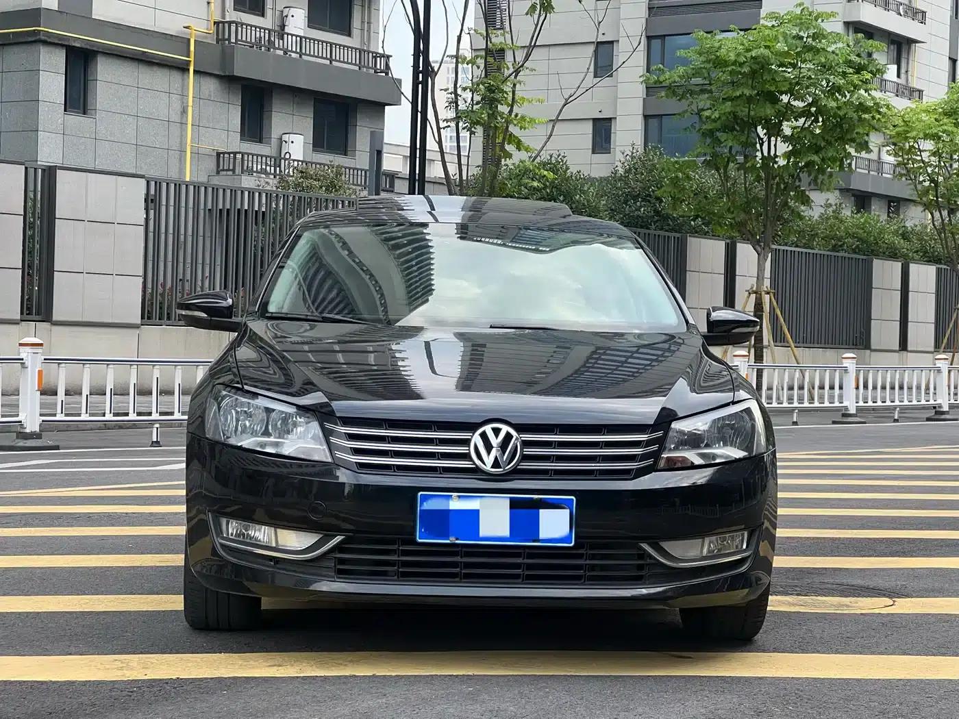 2013 Passat 1.8TSI DSG Premium Edition — миниатюра 2