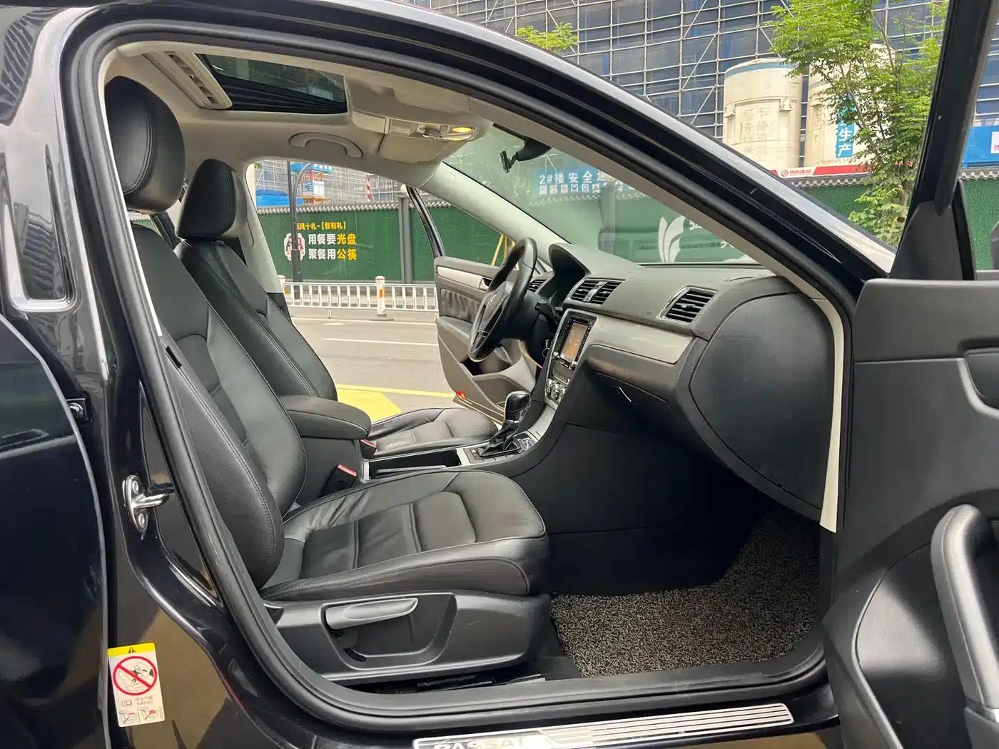 2013 Passat 1.8TSI DSG Premium Edition — миниатюра 12