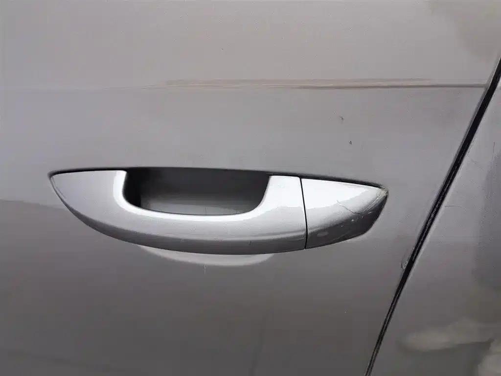 2011 Passat 1.8TSI DSG Premium Edition — миниатюра 18