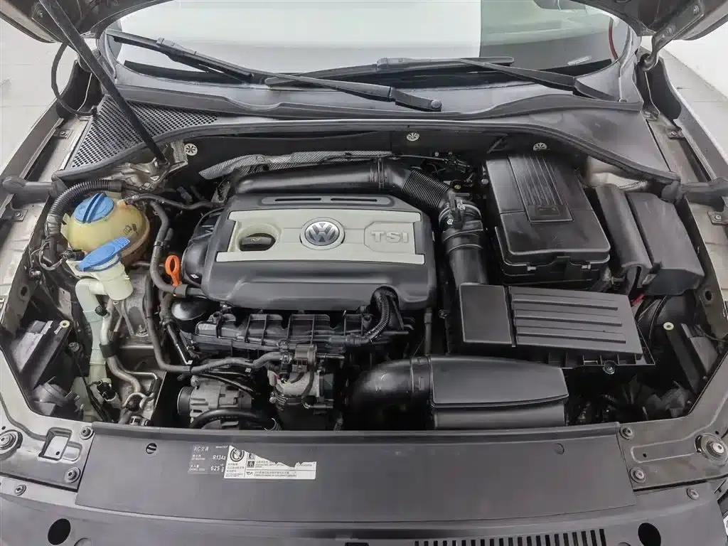2011 Passat 1.8TSI DSG Premium Edition — миниатюра 6