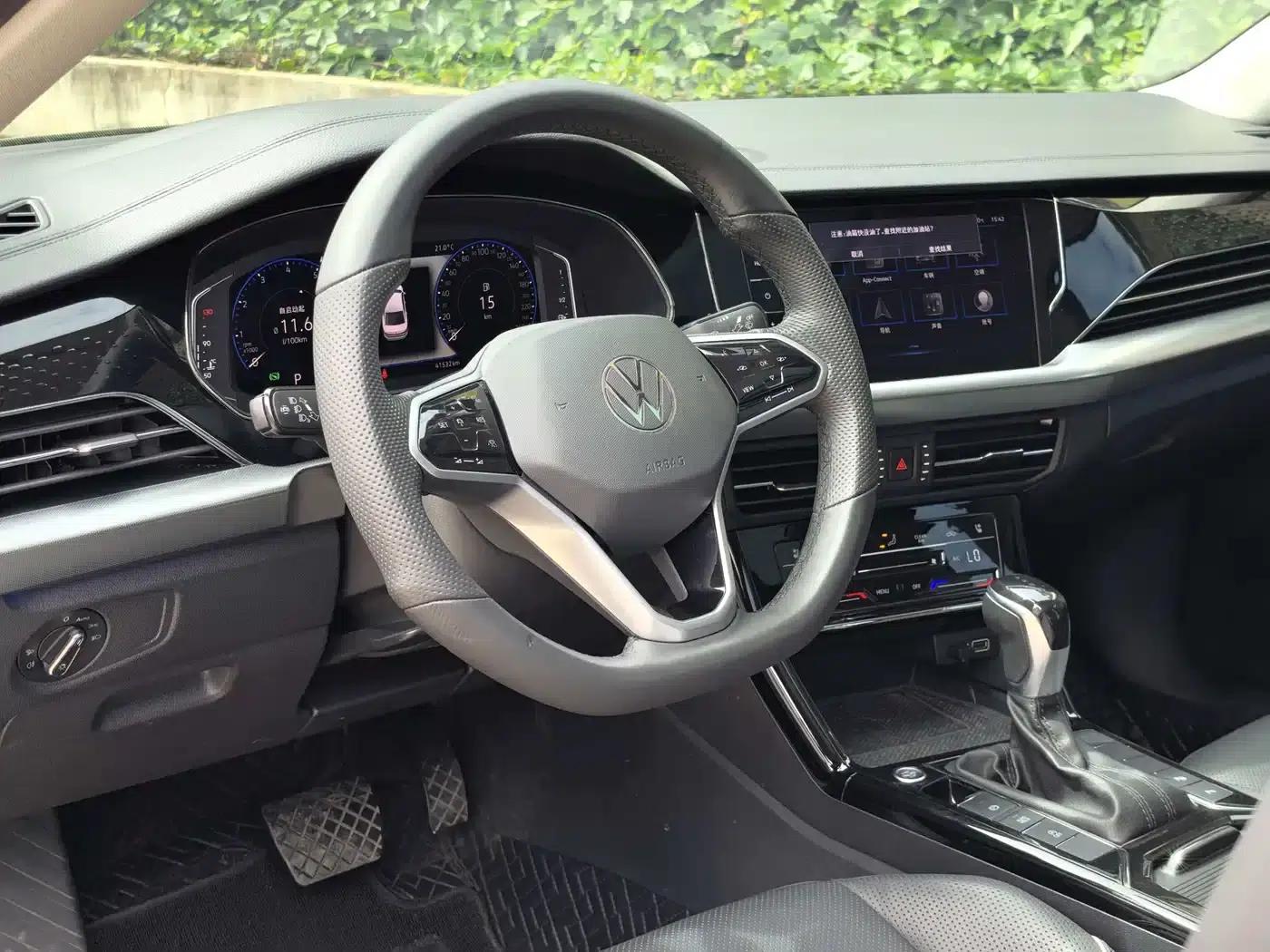 2022 Volkswagen Passat 330TSI Elite Edition — миниатюра 6