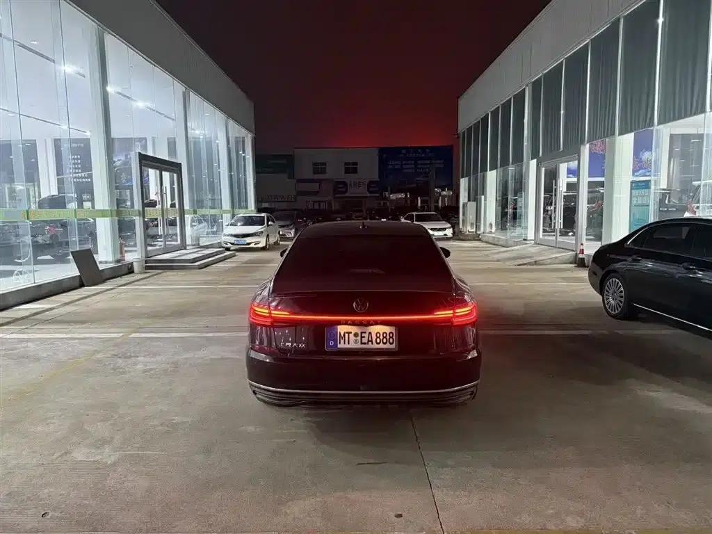 2026 Volkswagen Passat 330TSI Elite Edition — миниатюра 5