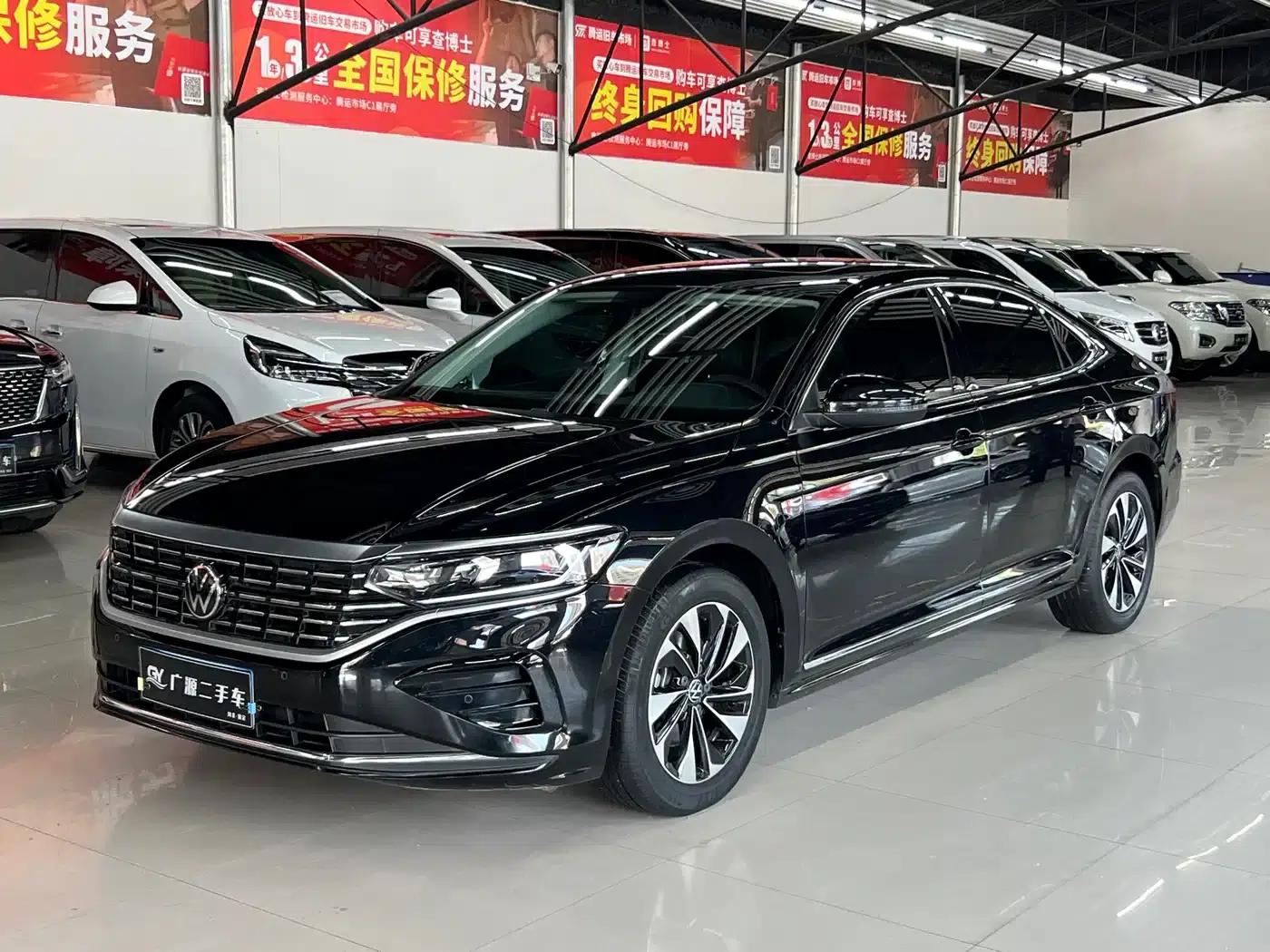 2023 Passat 330TSI Elite Edition — миниатюра 1