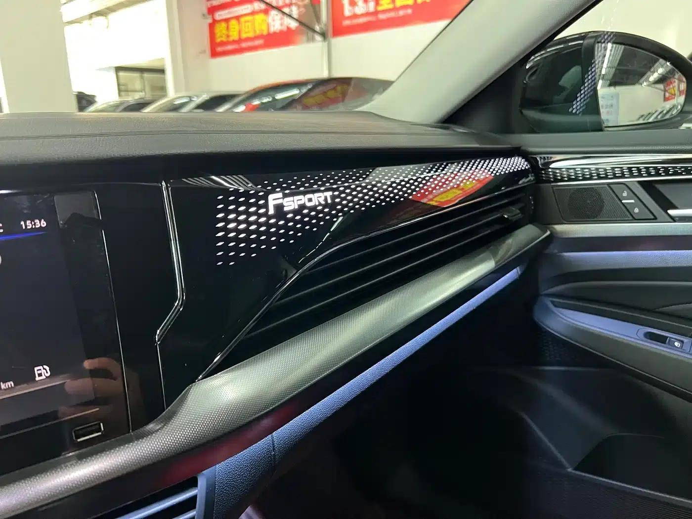 2023 Passat 330TSI Elite Edition — миниатюра 14