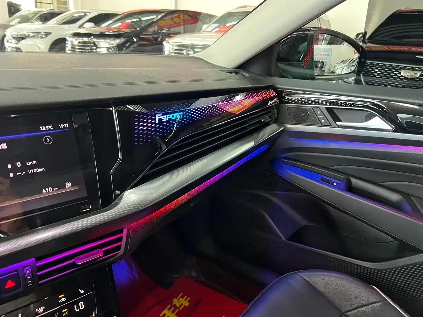 2023 Passat 330TSI Elite Edition — миниатюра 15