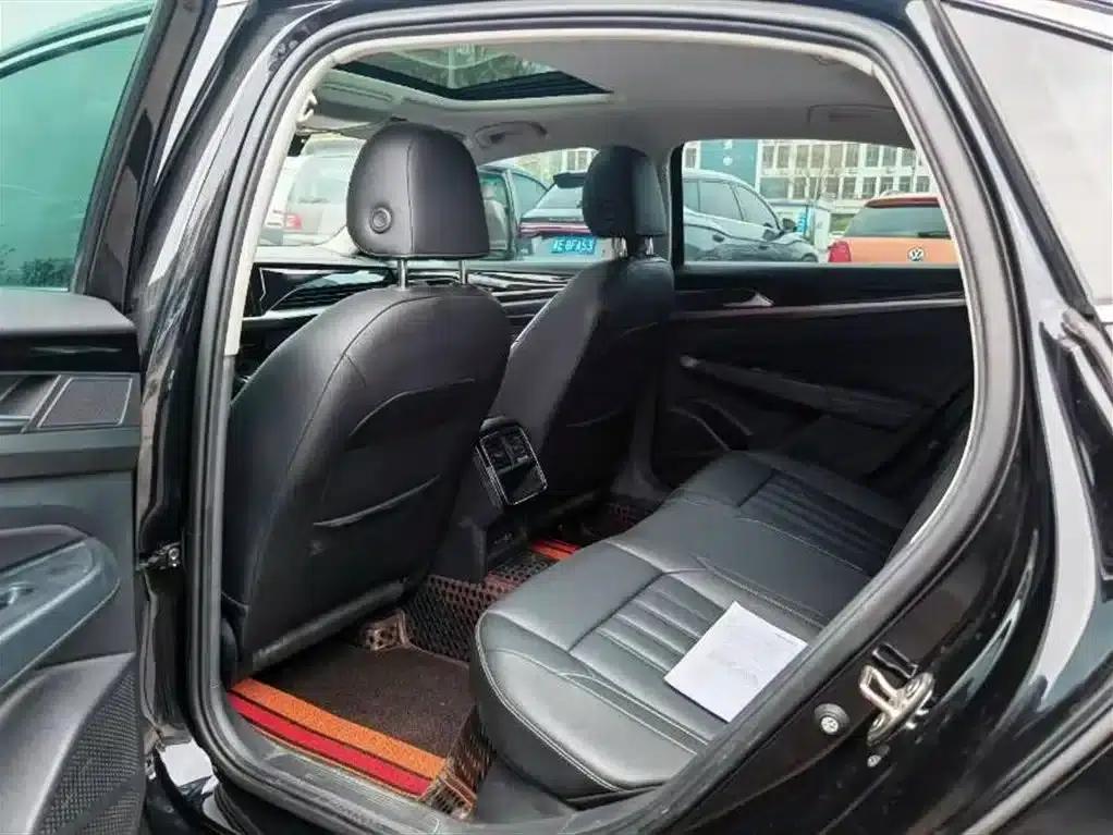 2022 Volkswagen Passat 280TSI Business Edition — миниатюра 5