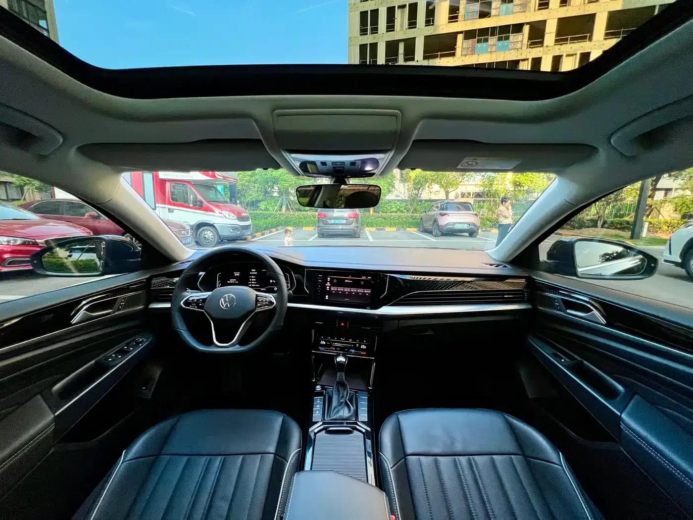 2023 Passat Facelift 330TSI Starry Sky Elite Edition — миниатюра 5