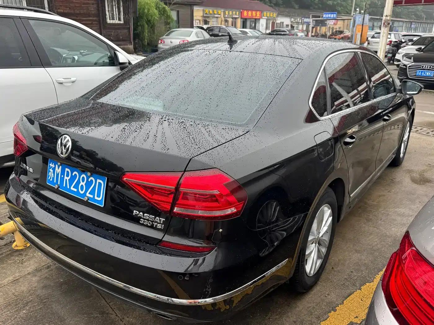2016 Passat 330TSI DSG Premium Edition — миниатюра 2