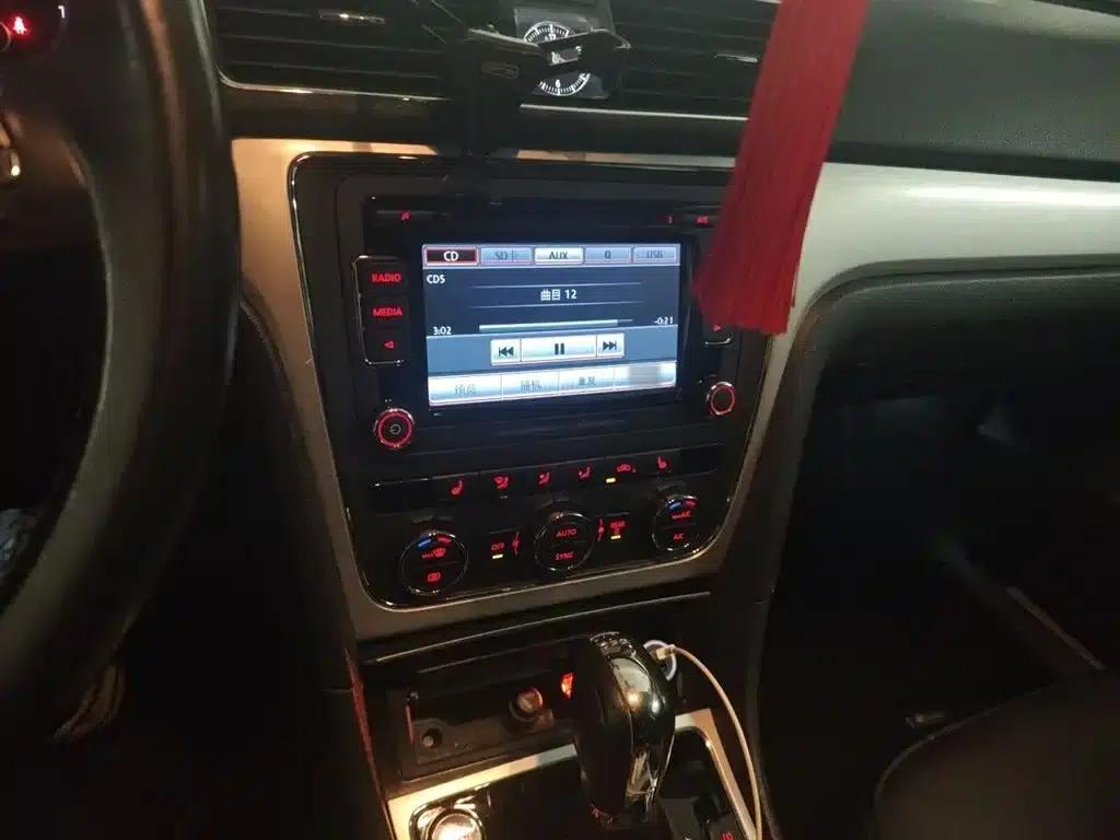 2014 Passat 2.0TSI DSG Royal Edition — миниатюра 6