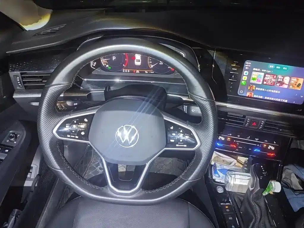 2022 Volkswagen Passat 330TSI Starry Sky Elite Edition — миниатюра 7