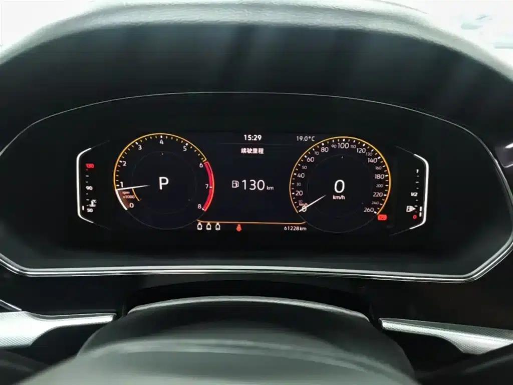 2023 Passat Facelift 330TSI Starry Sky Elite Edition — миниатюра 12